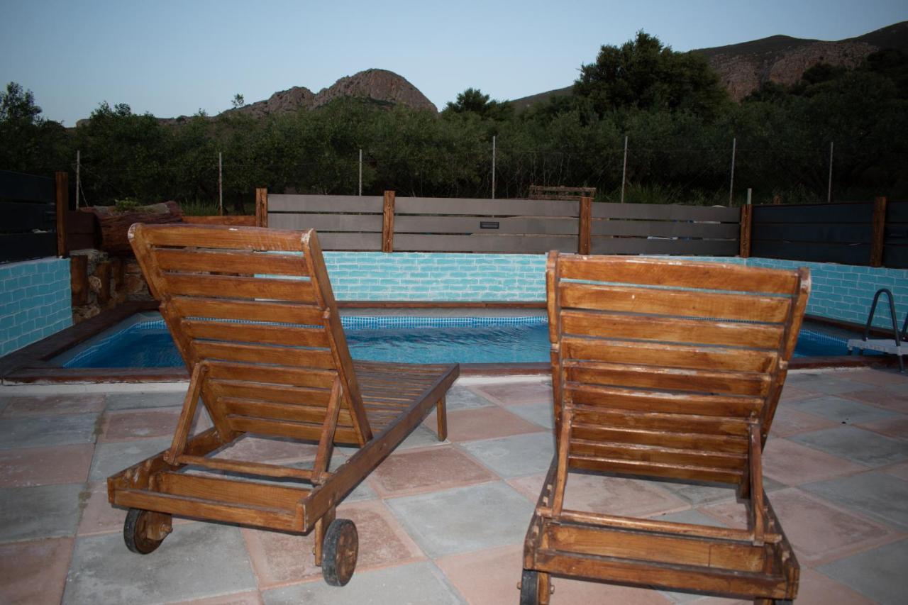Haritos Holidays Home Pombia Exterior foto